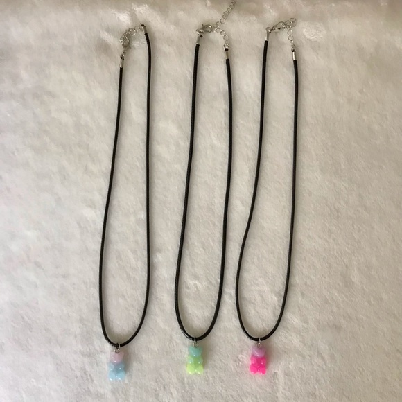 Gummi Bear 3 Pack necklace set - Picture 3 of 4